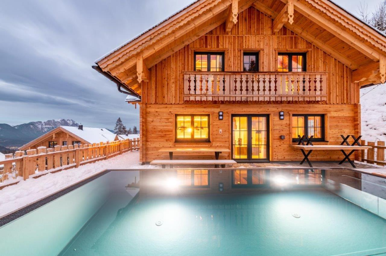 Poolchalet Dachsteinblick プルークガーン エクステリア 写真