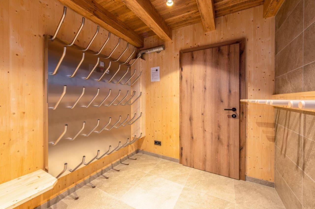 Poolchalet Dachsteinblick プルークガーン エクステリア 写真