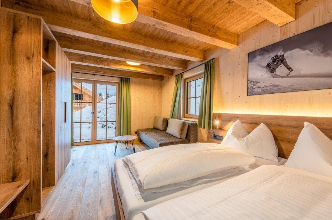 Poolchalet Dachsteinblick プルークガーン エクステリア 写真