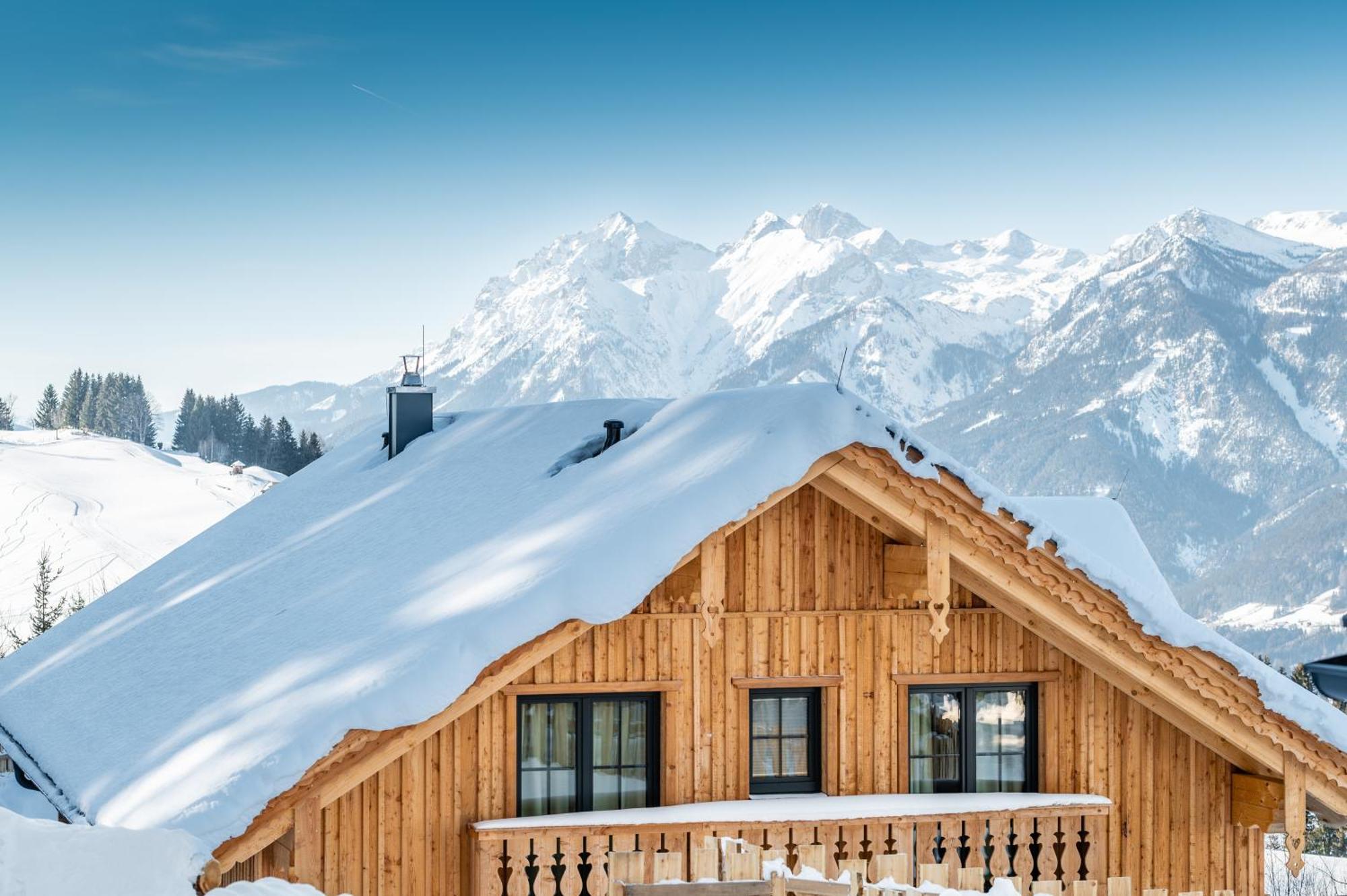 Poolchalet Dachsteinblick プルークガーン エクステリア 写真